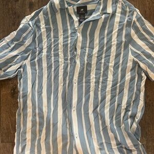 H&M Men's Casual Blue and White Striped Shirt